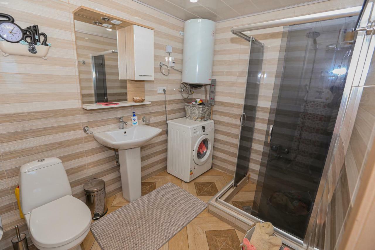 Апартаменты Black Sea Apartment Кобулети Экстерьер фото