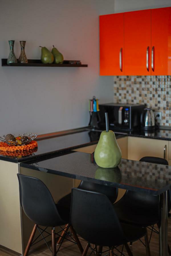 Апартаменты Black Sea Apartment Кобулети Экстерьер фото